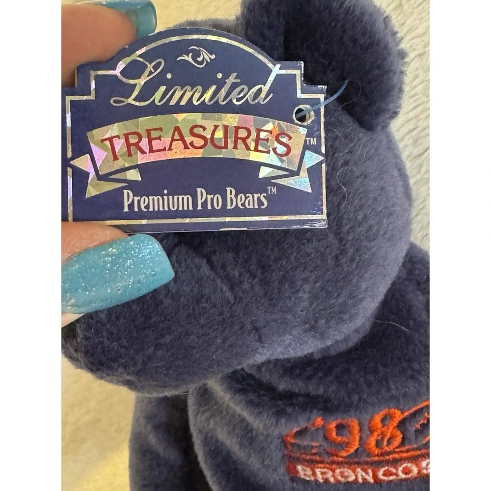 Denver Broncos Terrell Davis Limited Treasures Pro‎ Bear #30 NWT NFL